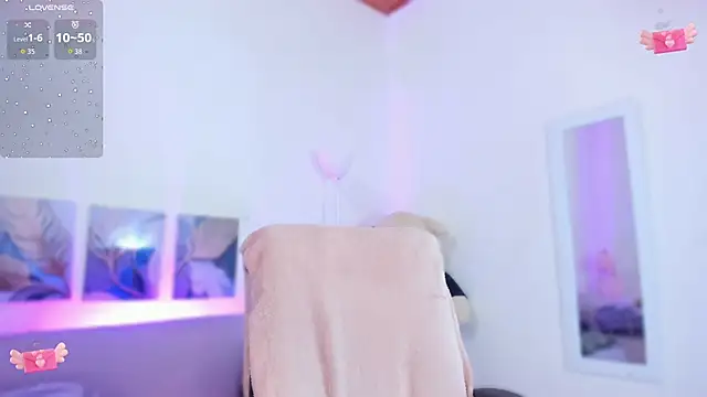 Snapshot of Kathe_slim chatting on November 2025 04:49:02 PM Kathe slim online show from November 2025 04:49:02 PM