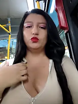 Melyy Edii online show from April 2026 11:16:01 PM