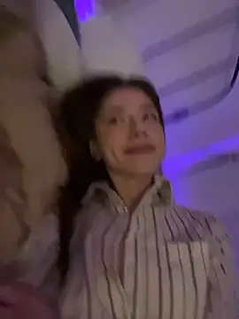 Snapshot of Mary_Leaf chatting on February 2025 10:31:02 PM Mary Leaf online show from February 2025 10:31:02 PM