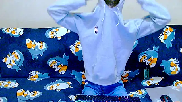 Lester Broo online show from January 2026 04:26:01 AM