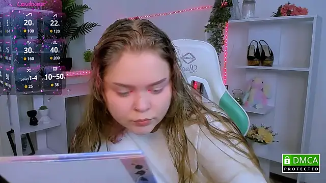 Snapshot of Erica__Alta chatting on November 2025 07:11:02 AM Erica Alta online show from November 2025 07:11:02 AM