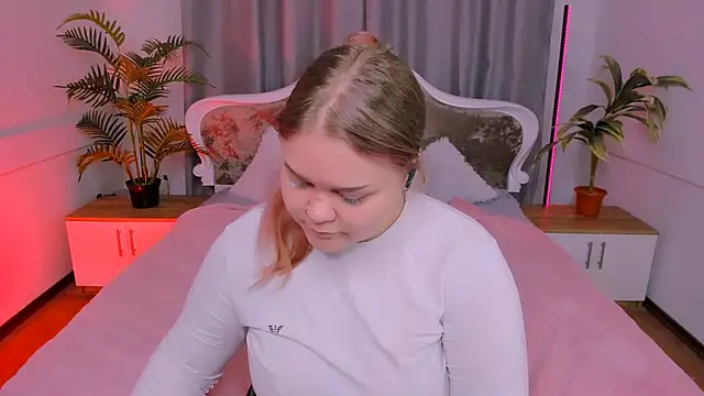 Snapshot of Erica__Alta chatting on December 2025 06:33:02 AM Erica Alta online show from December 2025 06:33:02 AM