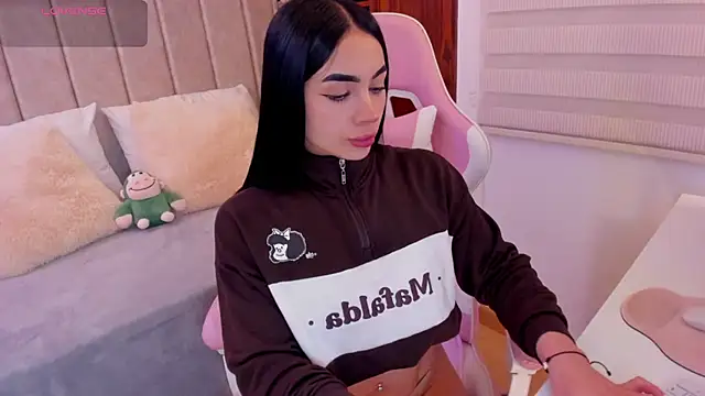 tamy xoo online show from September 2025 08:14:01 PM