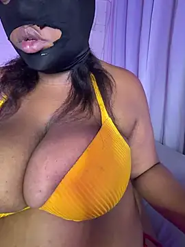 Lilymoonshow online show from March 2026 11:43:02 PM