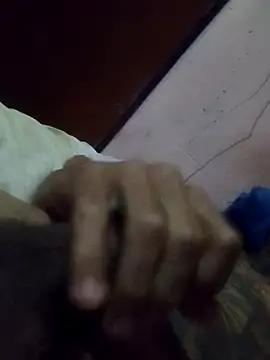 Snapshot of Briangalleta chatting on November 2025 11:23:02 AM Briangalleta online show from November 2025 11:23:02 AM