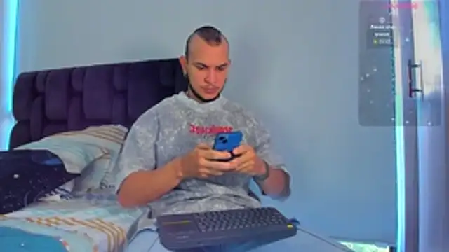 austinoficial online show from February 2026 09:20:02 PM