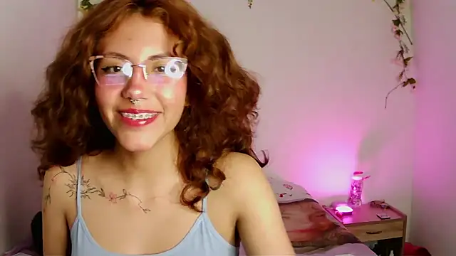 Snapshot of zoe_ch_ chatting on September 2025 04:23:02 AM zoe ch online show from September 2025 04:23:02 AM