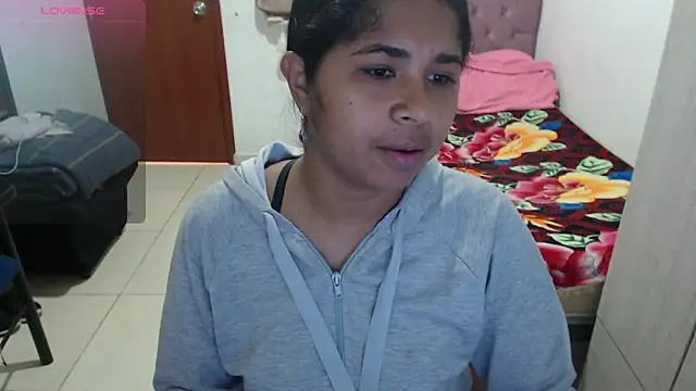 Snapshot of july-feria chatting on December 2025 03:41:01 PM july-feria online show from December 2025 03:41:01 PM