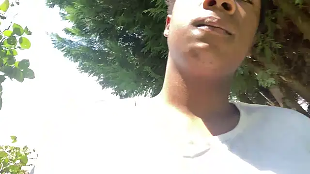 Snapshot of snotLoud chatting on February 2026 07:56:01 AM snotLoud online show from February 2026 07:56:01 AM