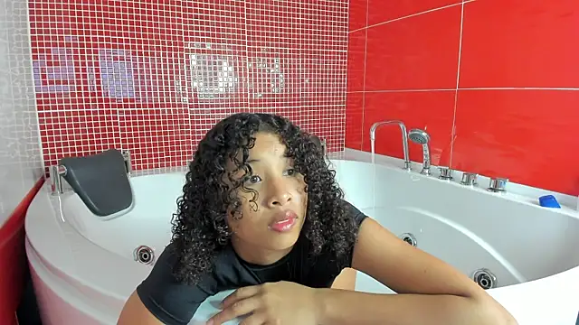 Snapshot of BrigitteRoy_ chatting on February 2025 07:14:02 PM BrigitteRoy online show from February 2025 07:14:02 PM