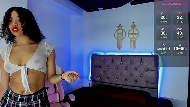 Snapshot of BrigitteRoy_ chatting on March 2025 07:09:01 PM BrigitteRoy online show from March 2025 07:09:01 PM