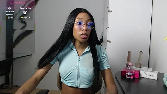 Snapshot of esmeralda-bk chatting on September 2025 09:40:02 PM esmeralda-bk online show from September 2025 09:40:02 PM