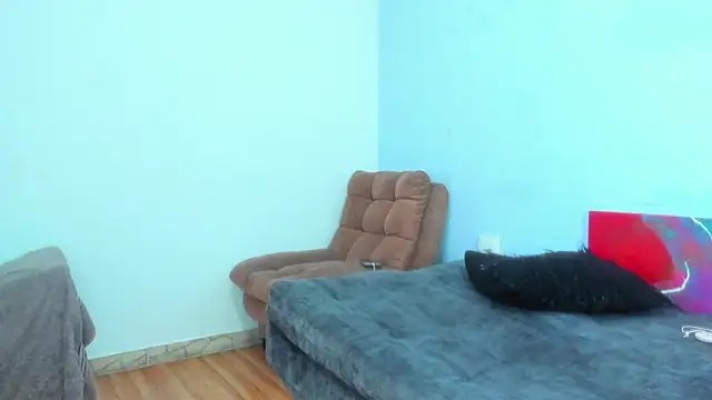 Snapshot of Charlotte_curvy_ chatting on March 2025 01:53:02 AM Charlotte curvy online show from March 2025 01:53:02 AM