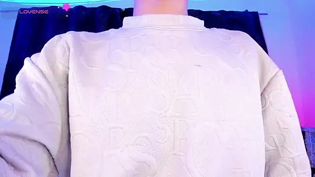 Ethan Boyy online show from February 2026 10:27:01 PM