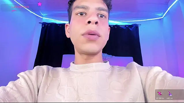 Snapshot of Ethan_Boyy chatting on June 2026 03:13:01 PM Ethan Boyy online show from June 2026 03:13:01 PM