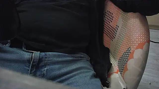 Snapshot of zoltard_1911 chatting on February 2025 11:37:01 PM zoltard 1911 online show from February 2025 11:37:01 PM