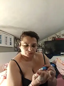 Snapshot of nelly88_xxx chatting on March 2025 07:38:01 PM nelly88 xxx online show from March 2025 07:38:01 PM