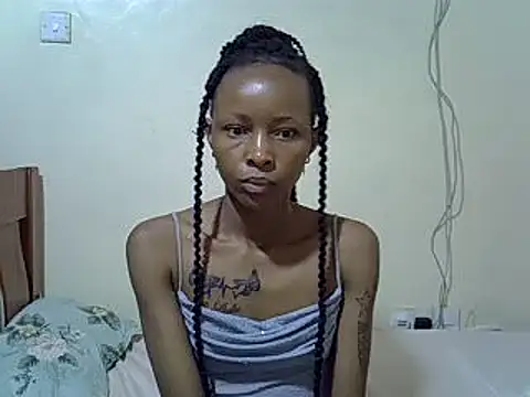 Snapshot of Sexykerii chatting on January 2025 06:36:02 AM Sexykerii online show from January 2025 06:36:02 AM