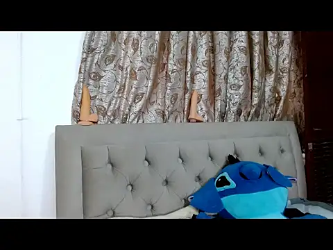 Snapshot of sweethoneytsx chatting on February 2026 10:35:02 PM sweethoneytsx online show from February 2026 10:35:02 PM