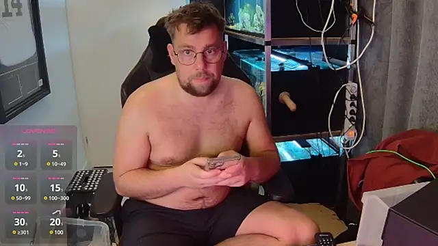 Snapshot of justinitt chatting on January 2025 06:25:01 PM justinitt online show from January 2025 06:25:01 PM