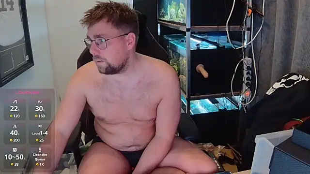 Snapshot of justinitt chatting on January 2025 09:26:01 PM justinitt online show from January 2025 09:26:01 PM