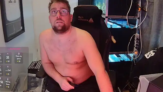 Snapshot of justinitt chatting on January 2025 10:19:01 AM justinitt online show from January 2025 10:19:01 AM