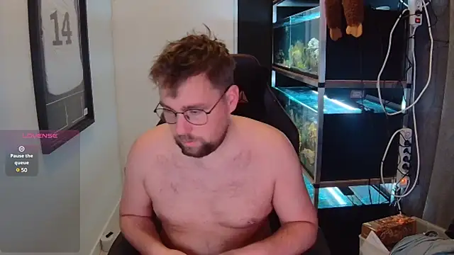 Snapshot of justinitt chatting on January 2025 10:58:02 AM justinitt online show from January 2025 10:58:02 AM