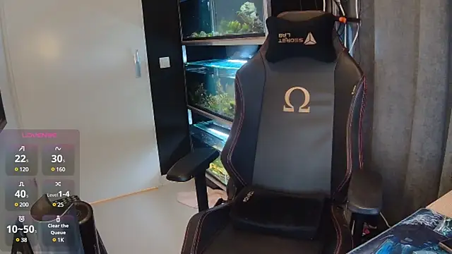 Snapshot of justinitt chatting on February 2025 04:35:02 PM justinitt online show from February 2025 04:35:02 PM