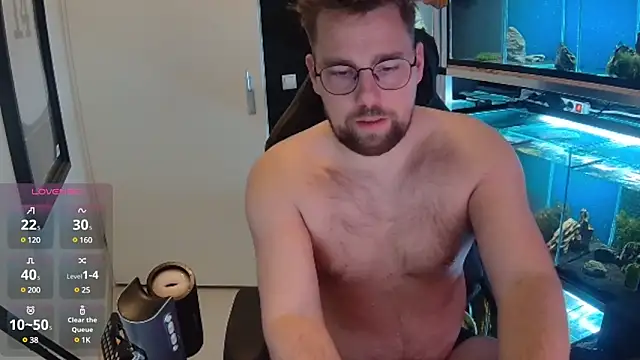 Snapshot of justinitt chatting on February 2025 07:49:01 PM justinitt online show from February 2025 07:49:01 PM