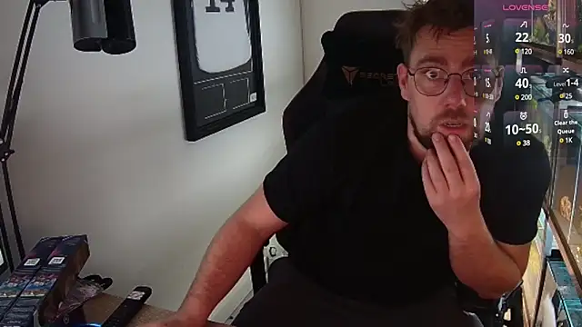 Snapshot of justinitt chatting on March 2025 09:11:02 PM justinitt online show from March 2025 09:11:02 PM