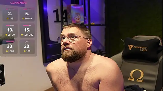 Snapshot of justinitt chatting on November 2025 03:35:01 PM justinitt online show from November 2025 03:35:01 PM