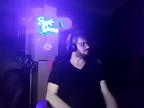 stary-w-kalesonach online show from February 2025 04:36:02 AM