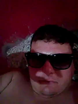 arcepablito32 online show from November 2025 07:00:02 AM