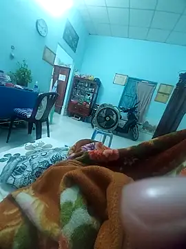 Snapshot of KisSsu chatting on December 2025 02:10:02 AM KisSsu online show from December 2025 02:10:02 AM