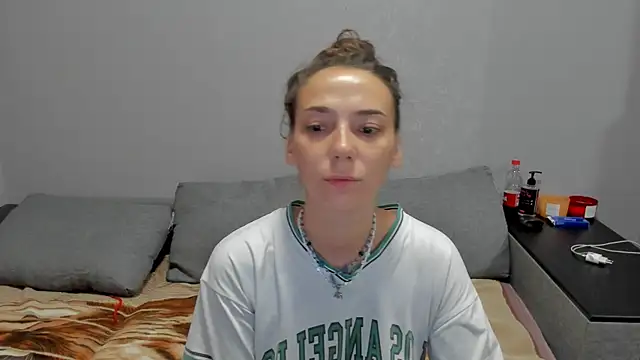 annabishop online show from November 2025 12:21:01 AM