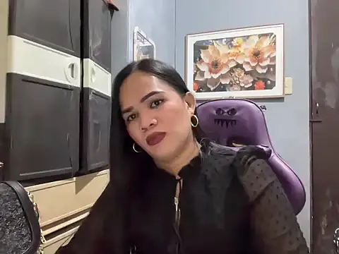 Snapshot of SophiaCourthaway chatting on February 2026 11:47:01 PM SophiaCourthaway online show from February 2026 11:47:01 PM