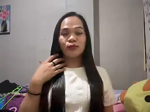 Snapshot of SophiaCourthaway chatting on May 2026 10:48:02 PM SophiaCourthaway online show from May 2026 10:48:02 PM