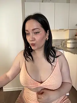 Kiss My Body online show from May 2026 08:52:02 AM
