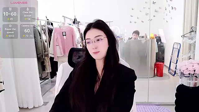 miaomiao-777 online show from April 2026 01:17:01 AM