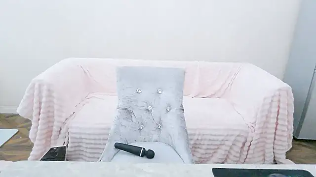 vnhfds online show from February 2025 05:39:01 AM