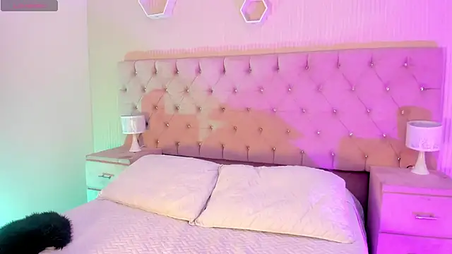 Snapshot of MattThompsonn chatting on October 2025 09:17:02 PM MattThompsonn online show from October 2025 09:17:02 PM