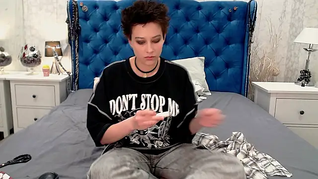 via mayer  online show from March 2026 08:48:01 PM