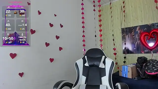 Miss sparkle00 online show from February 2026 08:08:02 PM