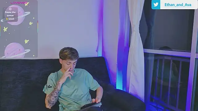 ethan and ava online show from October 2025 02:36:02 AM