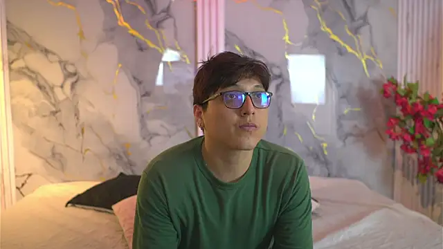 vanilla hot online show from October 2025 01:18:01 PM