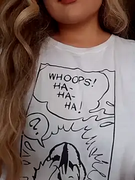 monicavictoria1301 online show from November 2025 07:45:02 PM