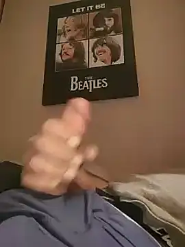 Snapshot of bwcbeat83 chatting on March 2025 06:53:01 AM bwcbeat83 online show from March 2025 06:53:01 AM