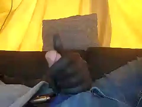 Snapshot of bwcbeat83 chatting on March 2025 11:11:02 PM bwcbeat83 online show from March 2025 11:11:02 PM