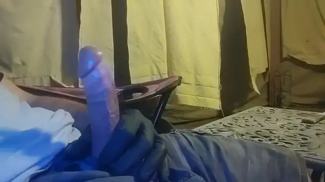 Snapshot of bwcbeat83 chatting on October 2025 01:26:01 AM bwcbeat83 online show from October 2025 01:26:01 AM