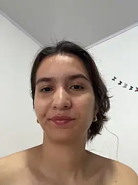 Bella still online show from April 2026 02:03:02 PM